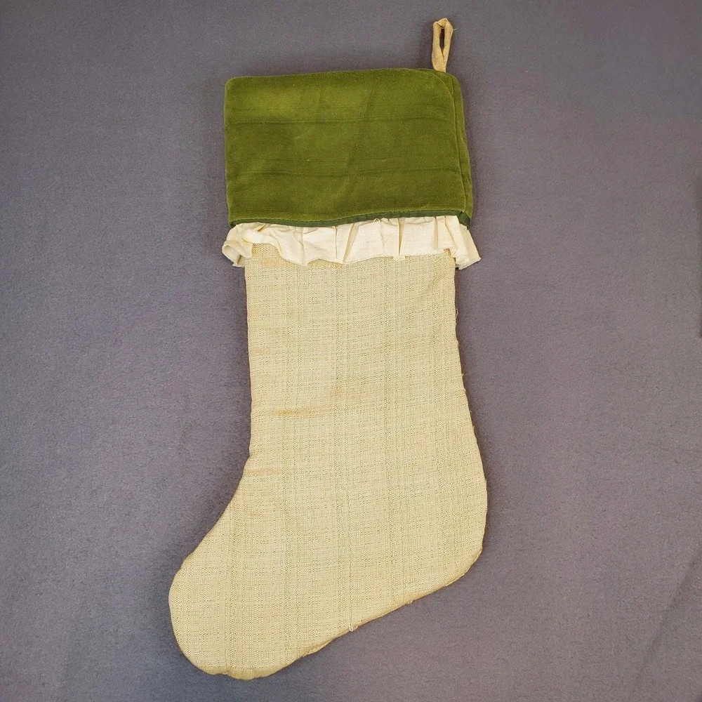 Khaki Tan Diamond‎ Textured Green Velour Country Ruffle 19